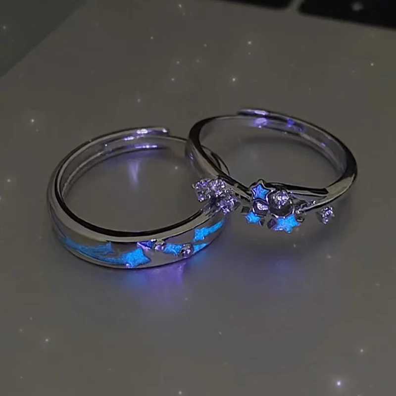 2Pcs Fashion Blue Luminous Star Couple Ring Glow In Dark Fluorescent Zircon Ring Women Men Adjustable Finger Rings Jewelry GiftsX240921