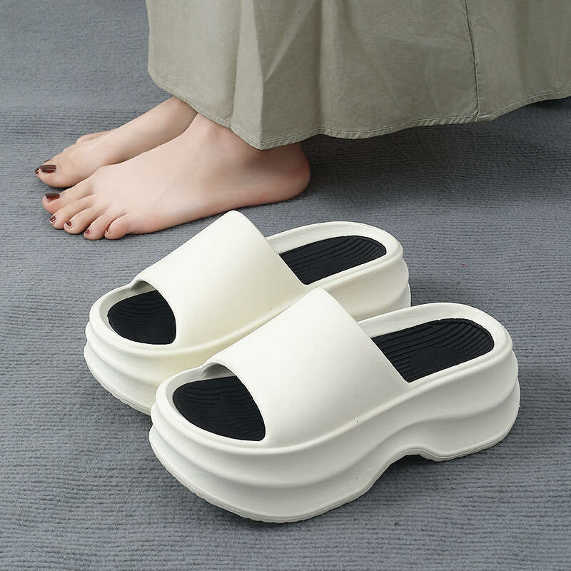Thick EVA 2024 New Summer Women's Wear Home Platform Sandals Fashion Outwear Non Slip Elevated Slippers Women