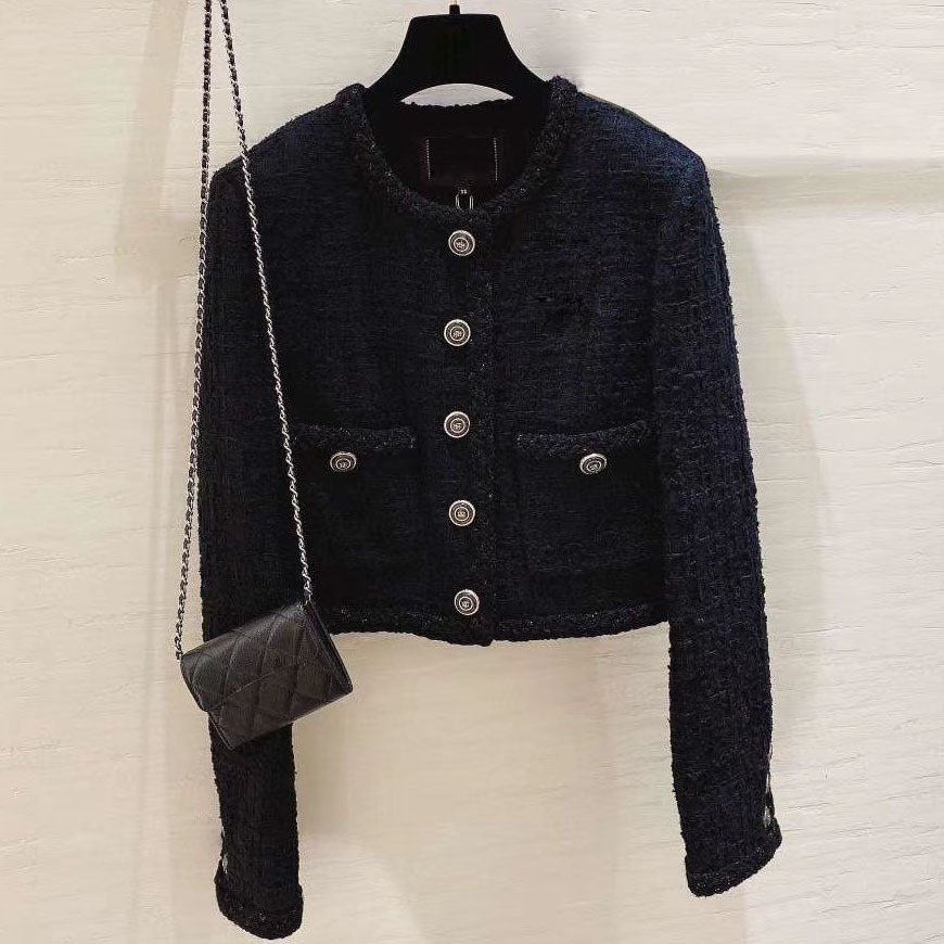 Xiaoxiangfeng Shen Mengchen Black Coat Women's Design Sense 2024 Autumn New Short Style socialite versatile floral top