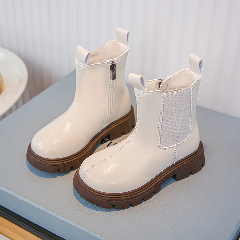 childrens short boots for boys and girls in the autumn and winter of PU leather childrens boots fashionable childrens boots childrens ankle snowshoes 