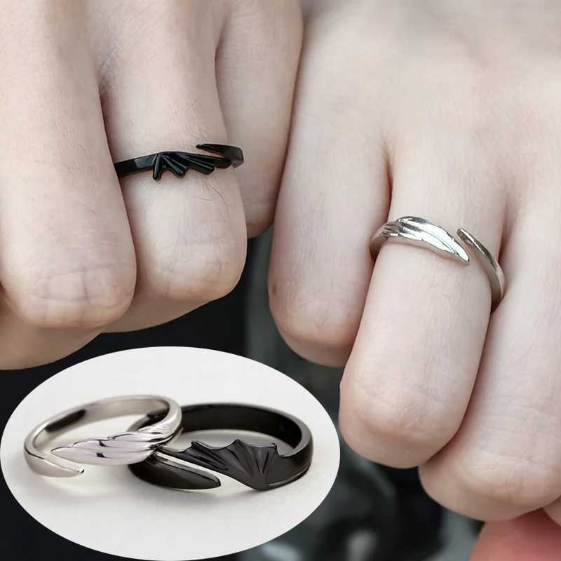 2Pcs Anime Angel Demon Couple Rings for Women Men Fashion Animal Adjustable Open Ring Promise Matching Couple Ring Party GiftsX240921