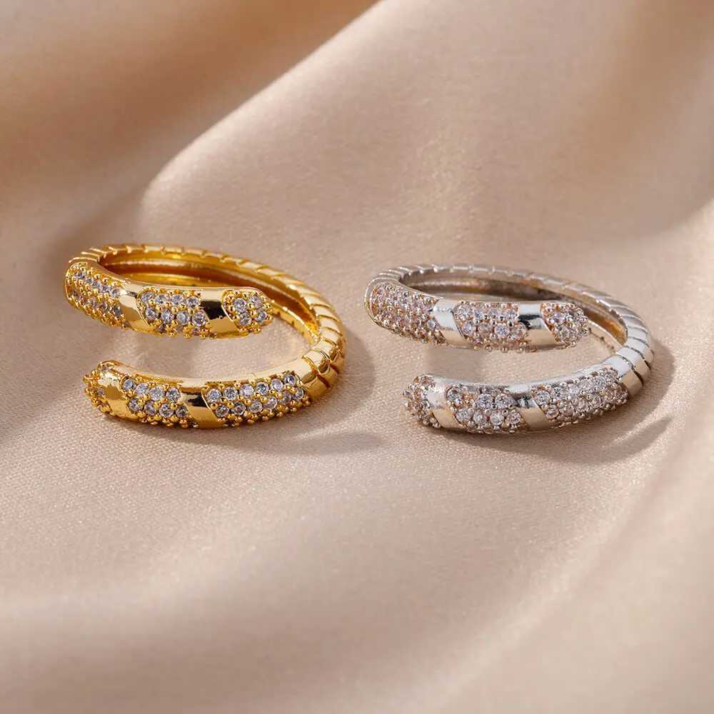 Multilayer female Rings Gold Color copper zircon light luxury Rings for Women Fashion Waterproof Couple Jewelry Gift AccessoriesX240921