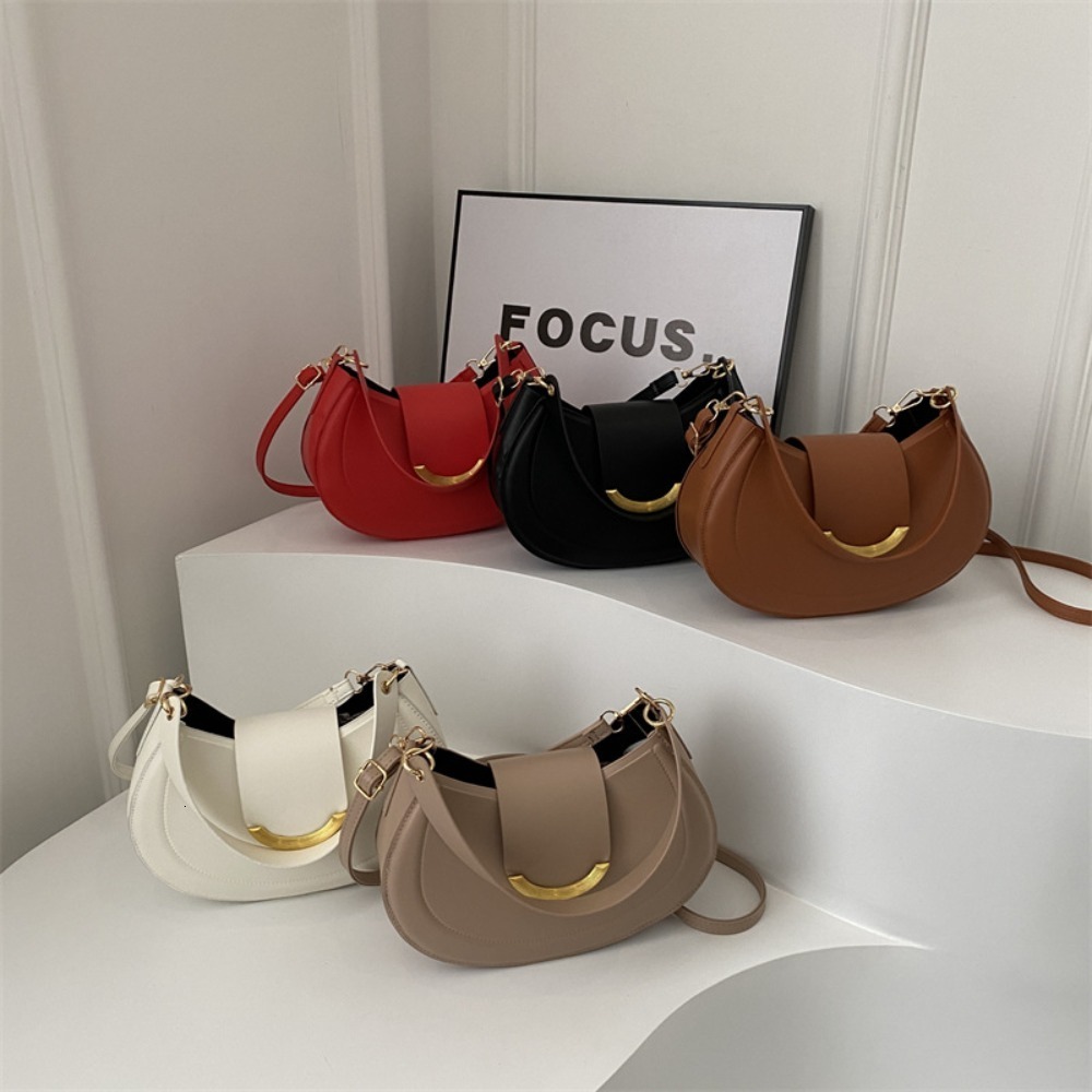 ADERESF Trendy Shoulder Casual Large Capacity Underarm Solid Messenger Bag Lady