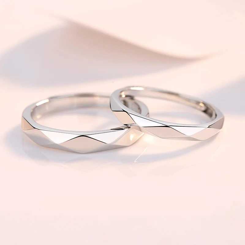 Creative Geometric Rhombus Rings For Women Men Black White Smooth Simple Couples Ring Open Adjustable Engagement Wedding JewelryX240921