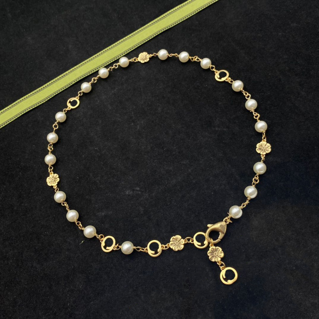 Designer necklace Beaded necklace Pearl flower necklace Women wear jewelry sets designer jewelry Beaded Necklaces