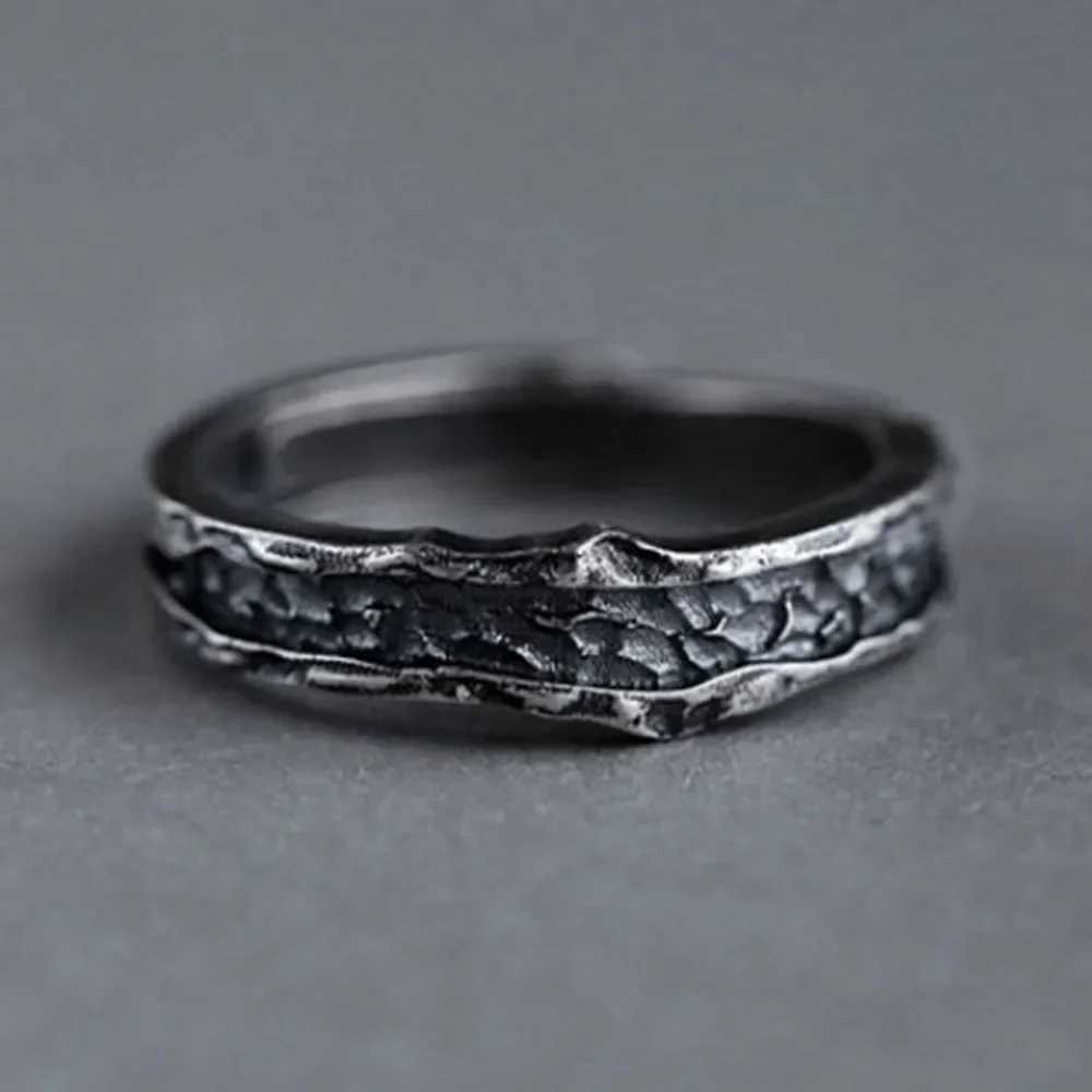 1 Pair New Trendy Abyss Couple Ring Simple Personality Cold Wind Ring Retro Old Student Men and Women Couple Ring Jewelry GiftX240921