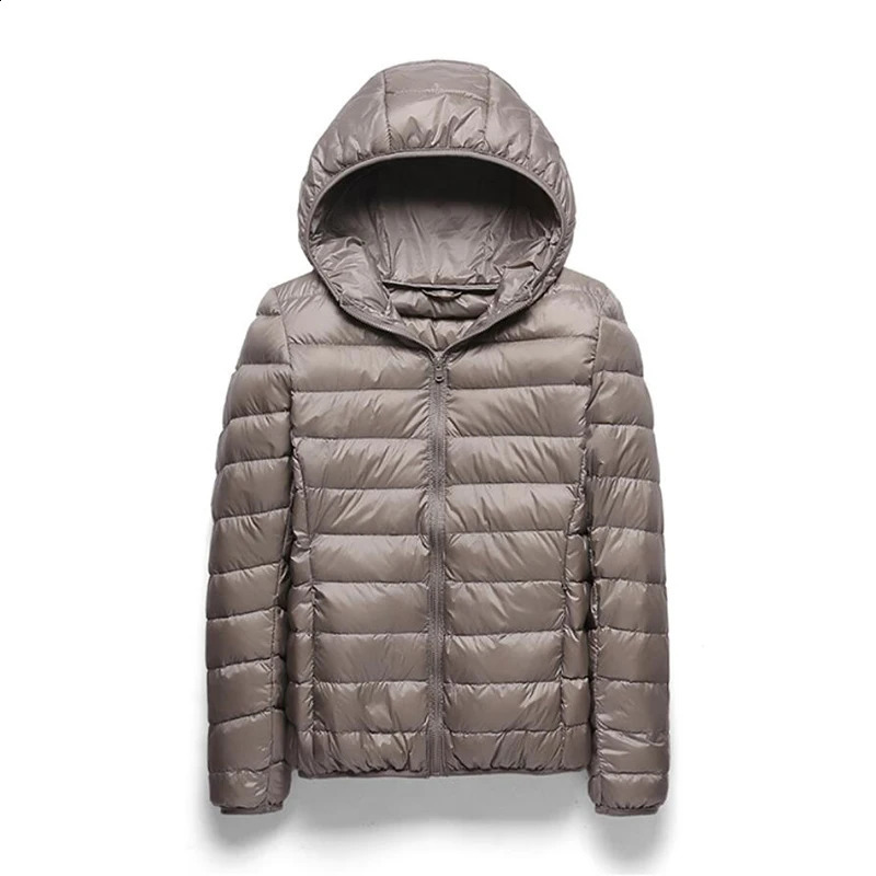 Winter down jacket womens short jacket ultra-thin hooded warm thin white duck down jacket Parka womens jacket 240913