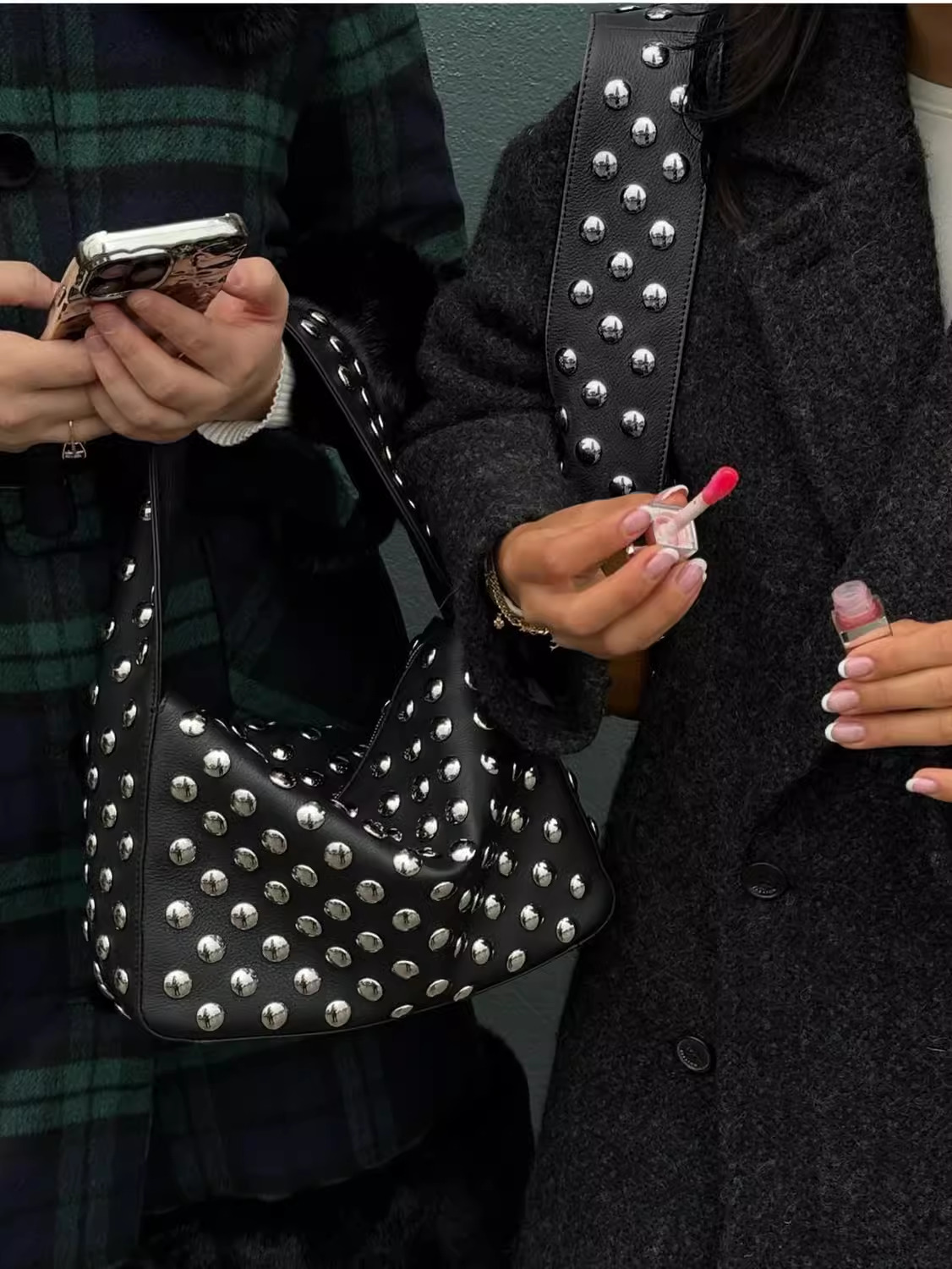 Hiatus Niche Design Kong Xiaozheninssame European And American Style Rivet Armpit Shoulder Bag Black Metal Motorcycle