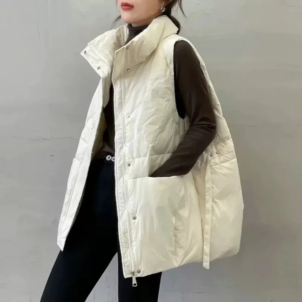 autumn and winter loose casual sleeveless warm vest womens Parkas jacket top Korean white duck down 240921