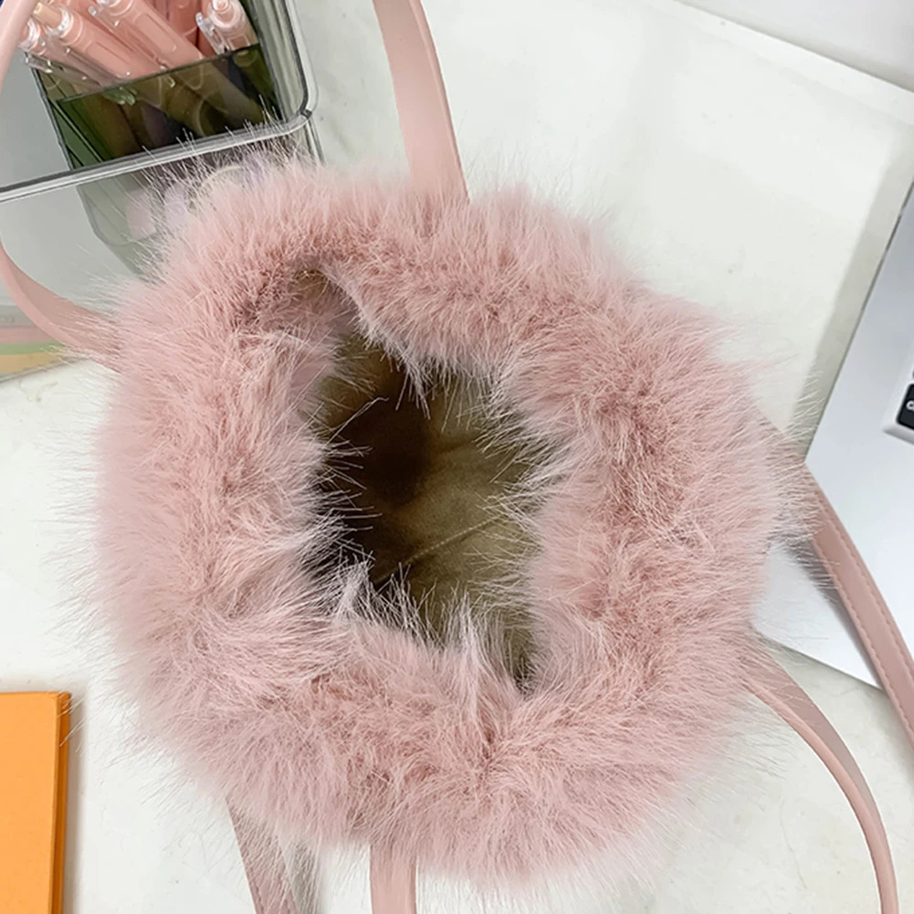 Faux Fur Top-Handle Bag Fluffy Women Crossbody Bags Solid Color Handbag Adjustable Strap Satchel Ladies Soft Shoulder Bag 240909