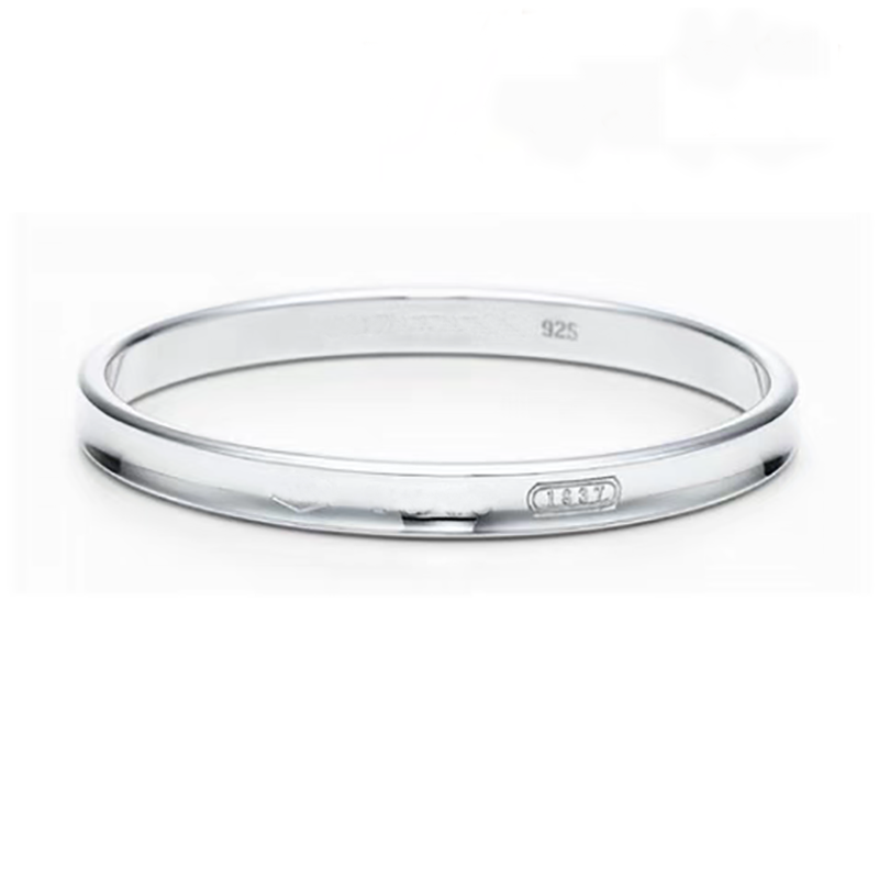 Brand Luxury 925 Silver Plated White Gold T Bracelet Womens Titanium Steel Time Charm Open Bracelet High Quality Designer Bracelet Valentines Day Gift Mothers Day