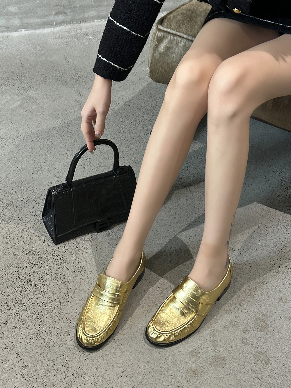 Fashion Women Flats Loafers Dance Shoes Black White Gold Red Shallow Slip On Mary Janes Flat Low Heeled Autumn Winter Office 39