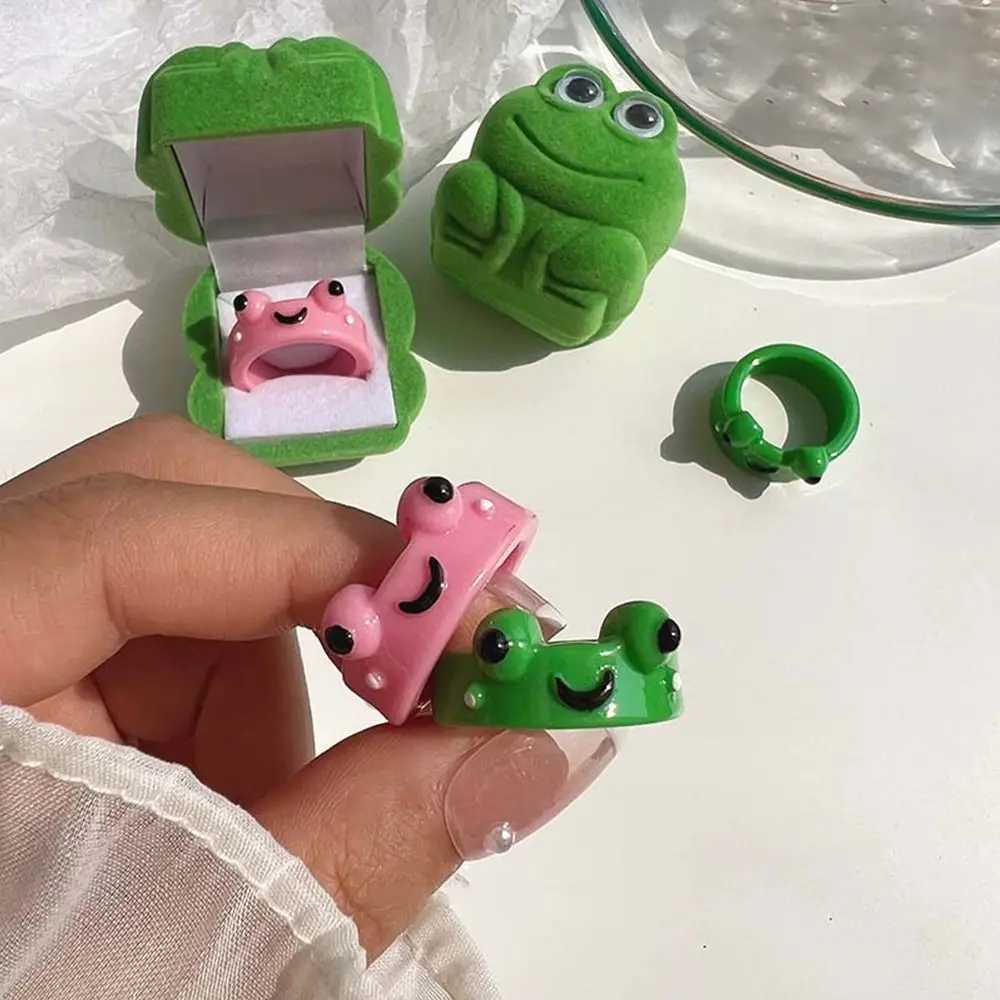 Cute Frog Rings Lover Polymer Clay Resin Acrylic Rings for Women Girls Couple Travel Ring Summer Fashion Animal Jewelry GiftX240921
