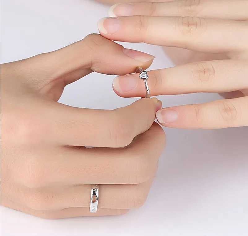 2Pcs/sets Zircon Heart Matching Couple Rings Set Forever Endless Love Wedding Ring for Women Men Charm JewelryX240921