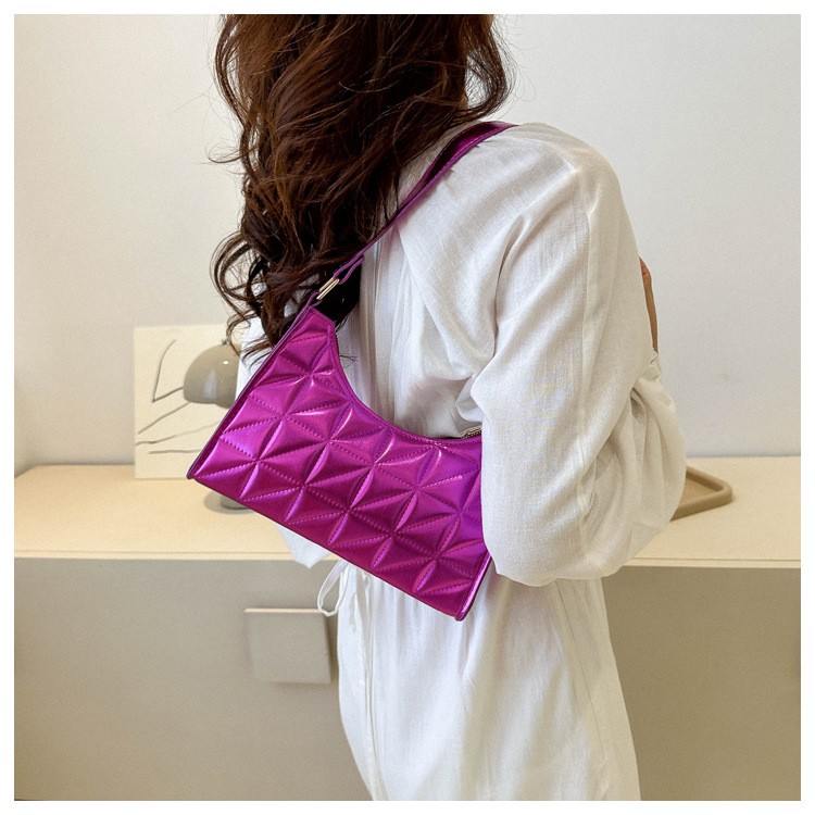New diamond patterned embroidered underarm women's bag High end practical handbag fashionable shoulder bag