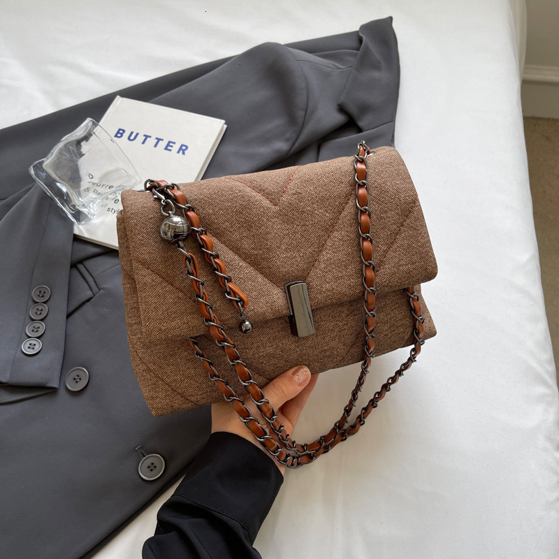 Light Luxury Denim Underarm Women's 2025 New Minimalist Fashion Designer Crossbody Bag Chain Crossbody Plaid Single Shoulder Small Square Bag Min