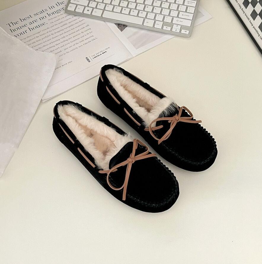 2024Classic hot selg sheepskin and fur integrated winter fleece booties