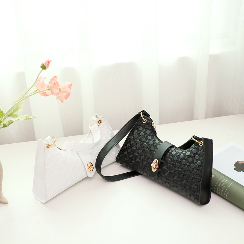 Round Dot Underarm Bag 2024 Ladies Handbags luxury designer womens totes Sweet Ladies shoulder Bags 5 colors purse wallets CSD2409234
