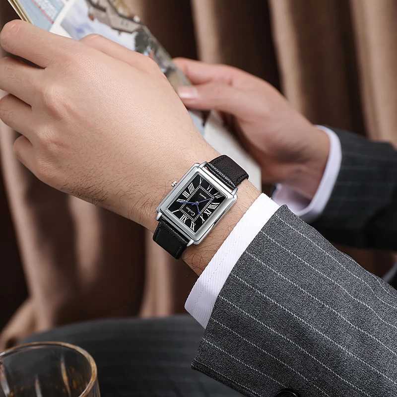 Fashion Mens Quartz Wristwatch Leather Strap WatchX240923