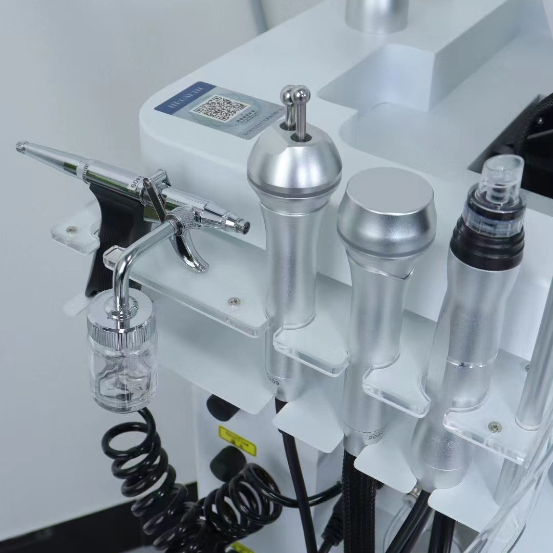 Large Bubble Synthesis Face Dermabrasion beauty Care Skin Cleaning Acne Remover 10 in 1 Photodynamic Machine Aqua Peel Skin Whitening Oil Balance