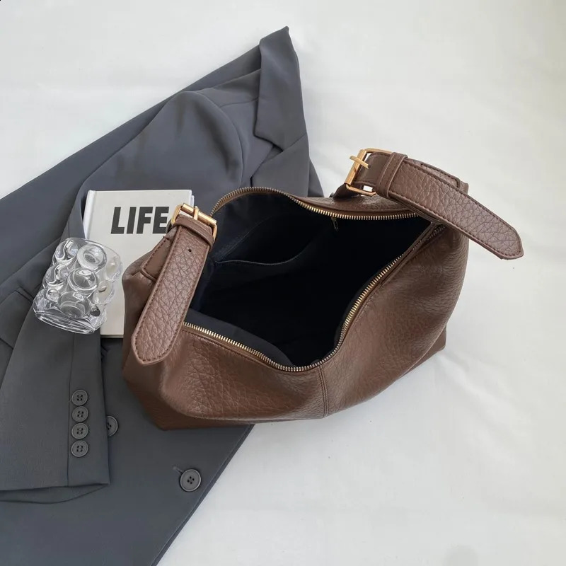 Fashion Simple Large Capacity Shoulder Bags Women Retro Big PU Leather Tote Bag Solid Handbag High-capacity Hobo Bag 240918