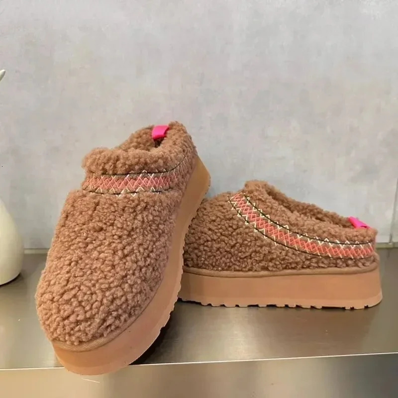 2024 New Women Fur Slippers Ankle Boots Flats Platform Short Plush Warm Flip ps Cotton Shoes Designer Brand Winter Snow Botas 9867 73f6