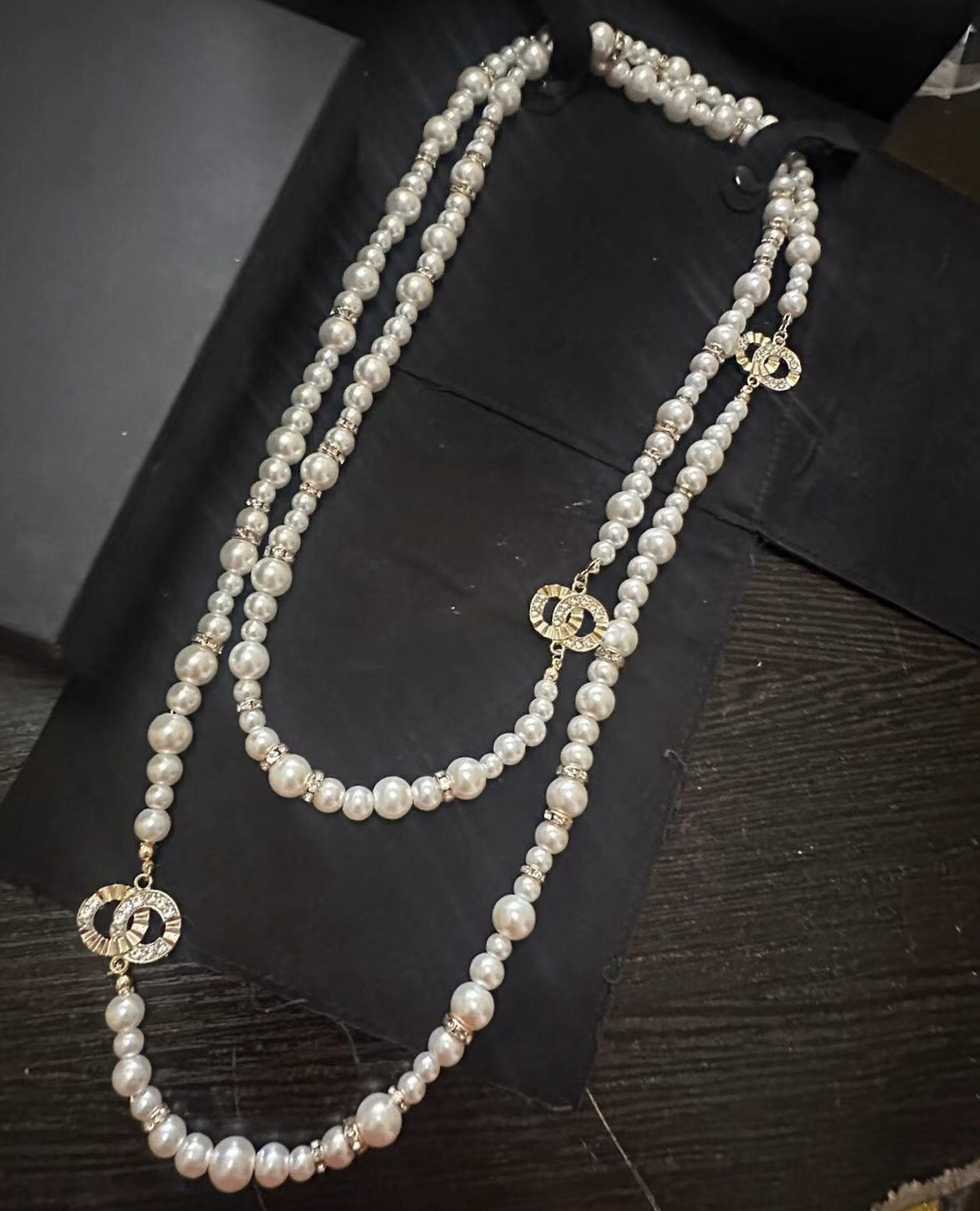 Designer pearl Pendants Necklaces Crystal Pearl Titanium steel Fashion Letter Choker Pendant Necklace Sweater Chain Jewelry Accessories