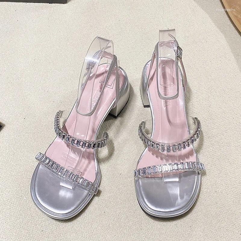 2025 S Fashion Designer Sandals Temperament High Heels External Wearing Women S Summer French One Character Strip Sand Roman Shoes Female