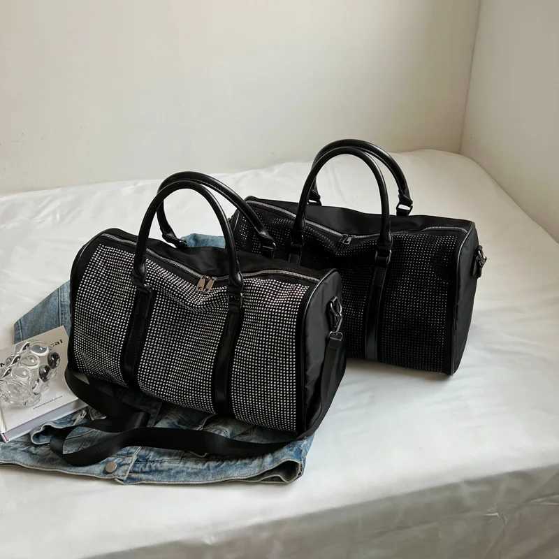 Large Capacity Women Bag Unisex Luggage Outdoor Travel Handbags Nylon New Fashion Rhinestone Bags Folding Duffle Bags 240923