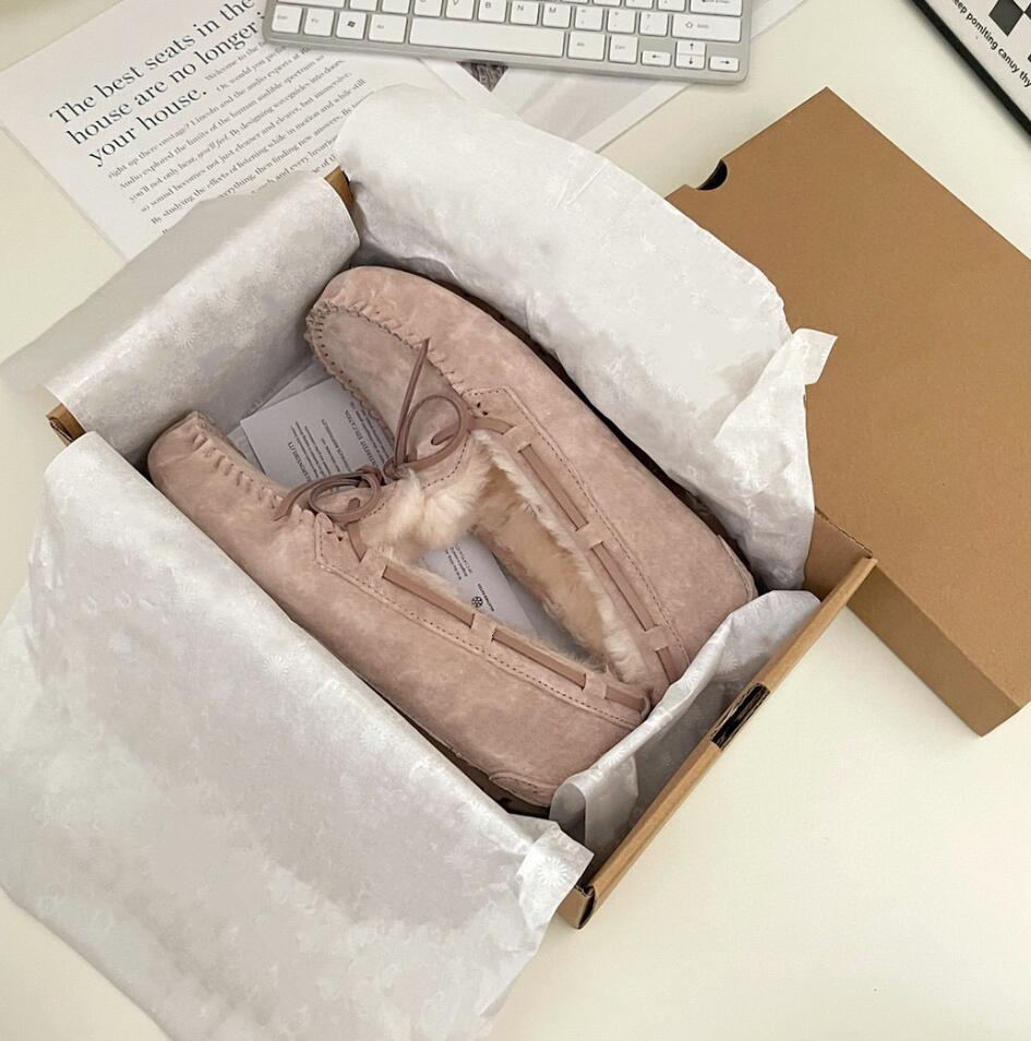 2024Classic hot selg sheepskin and fur integrated winter fleece booties