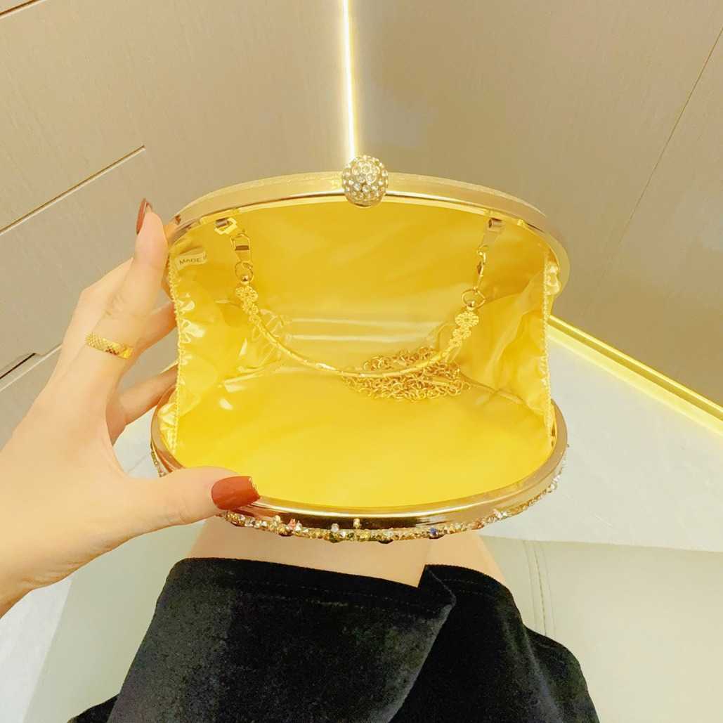 Clutch Bag New Celebrity Texture Water Diamond Designer Bag Womens Evening Dress Banquet Handheld Bag With Diamond Inlaid Handheld Banquet Bag 240920