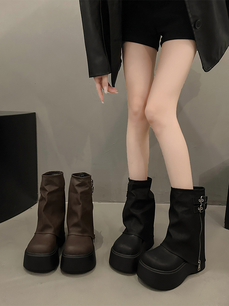 Luxury boot designer Small, thick soled, height increasing Martin for women 2024 new autumn sweet and cool style big toe pants boots, mid length short