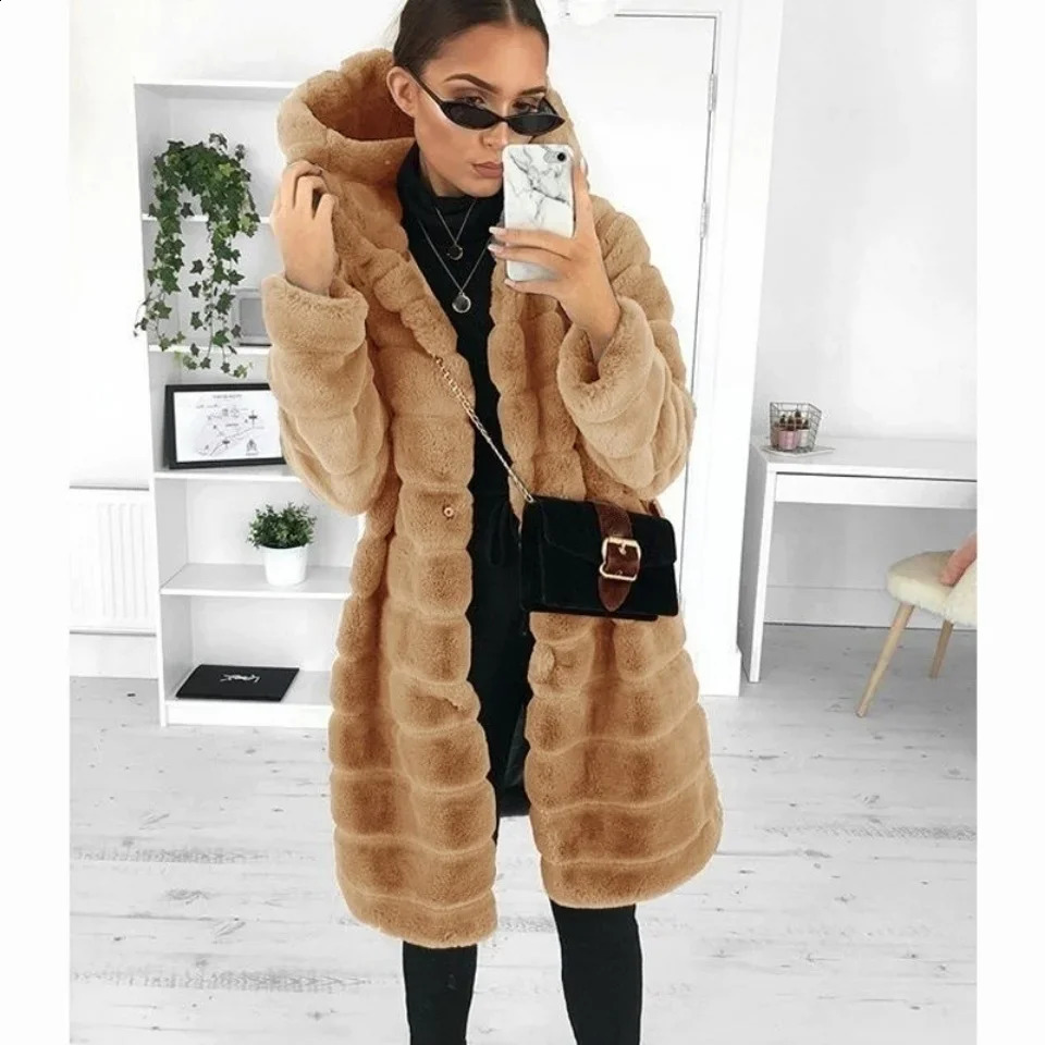 2023 Cross border Loose Fall Winter Versatile Fur Thickened Hooded Womens Mink Fur Coat 240921