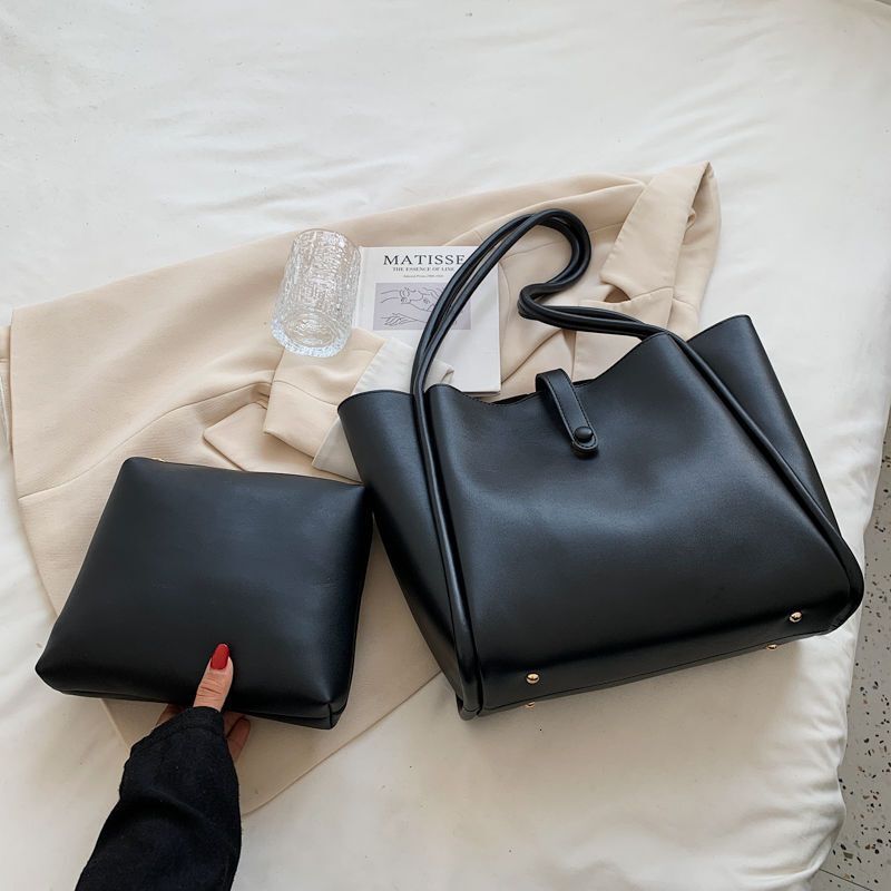 Designer Bag Large Capacity Women's 2025 Autumn And Winter New Item Light Luxury Fashion One Shoulder Office Women's Commuting Handbag