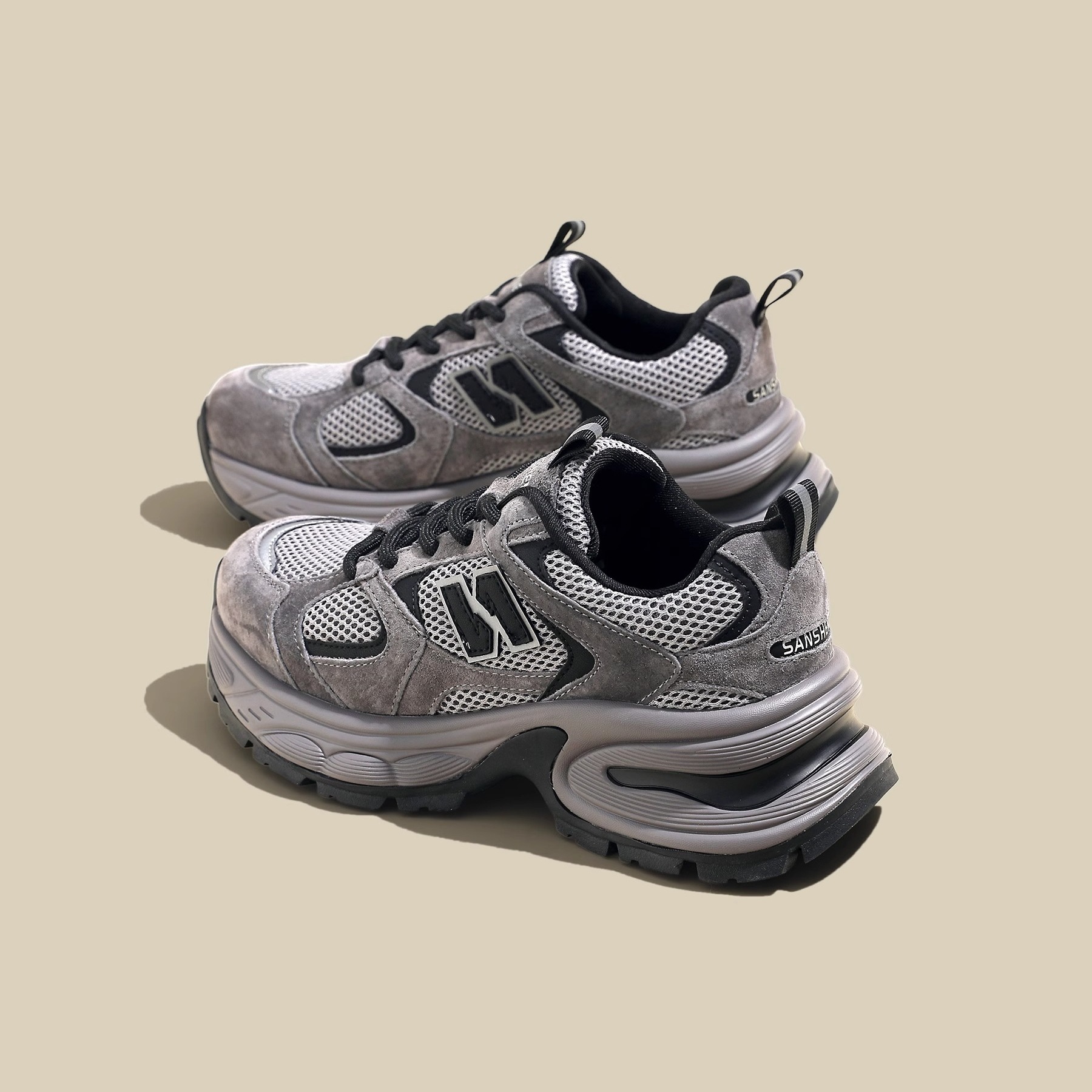 New Free Shipping Designer Shoes Men Women Shoes Casual Shoes Platform Shoes Breathable Mens Womens Sneakers Trainers Skate