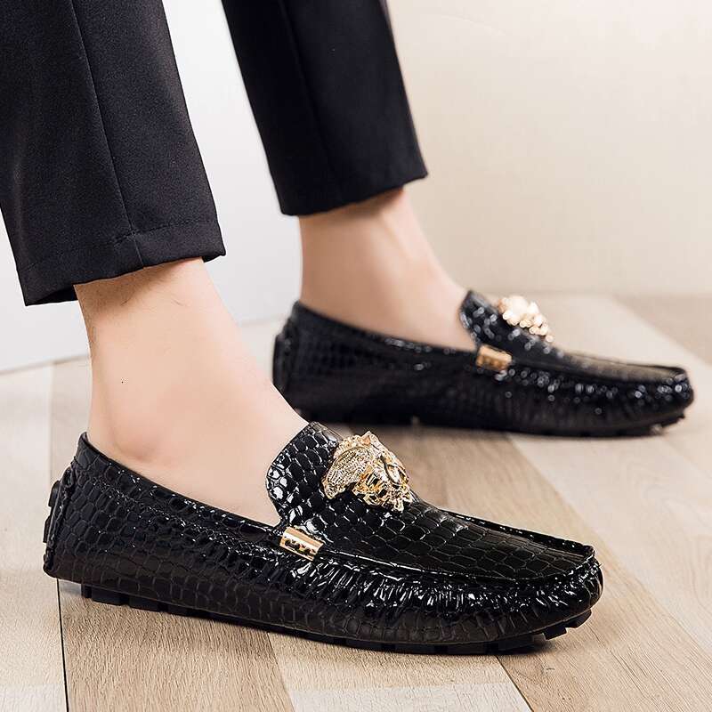Brand Casual High Quality Men's Snake Pea Shoes Spring Summer Leather Ladies Moccasin Loafers