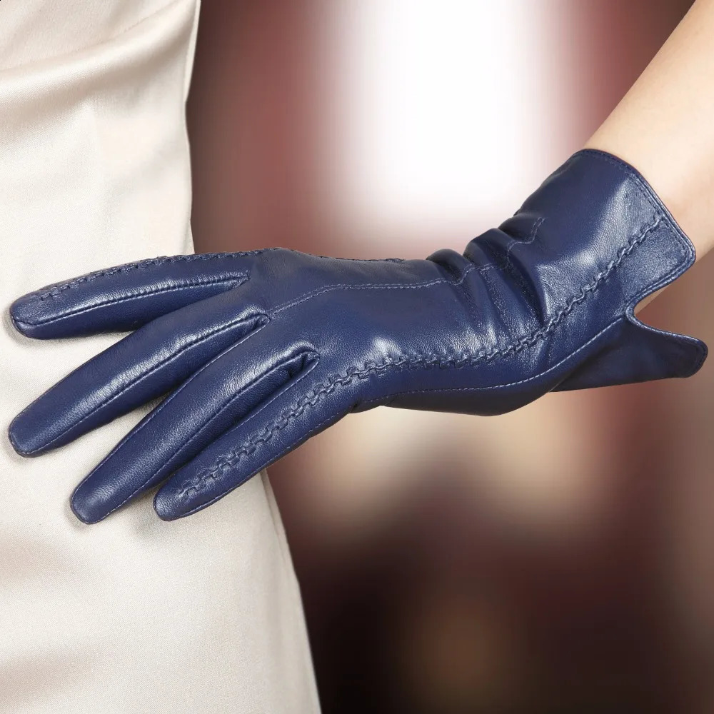 Real leather gloves for women high-quality and elegant womens Lambskin autumn and winter pleated lining womens driving gloves L085 240921