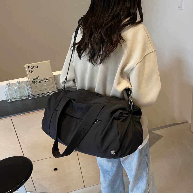 Duffle Bags Zipper Large Capacity Oxford Travel Bag 2024 New High Quality Simplicity Waterproof Luxury Leisure Vacation Luggage 240923
