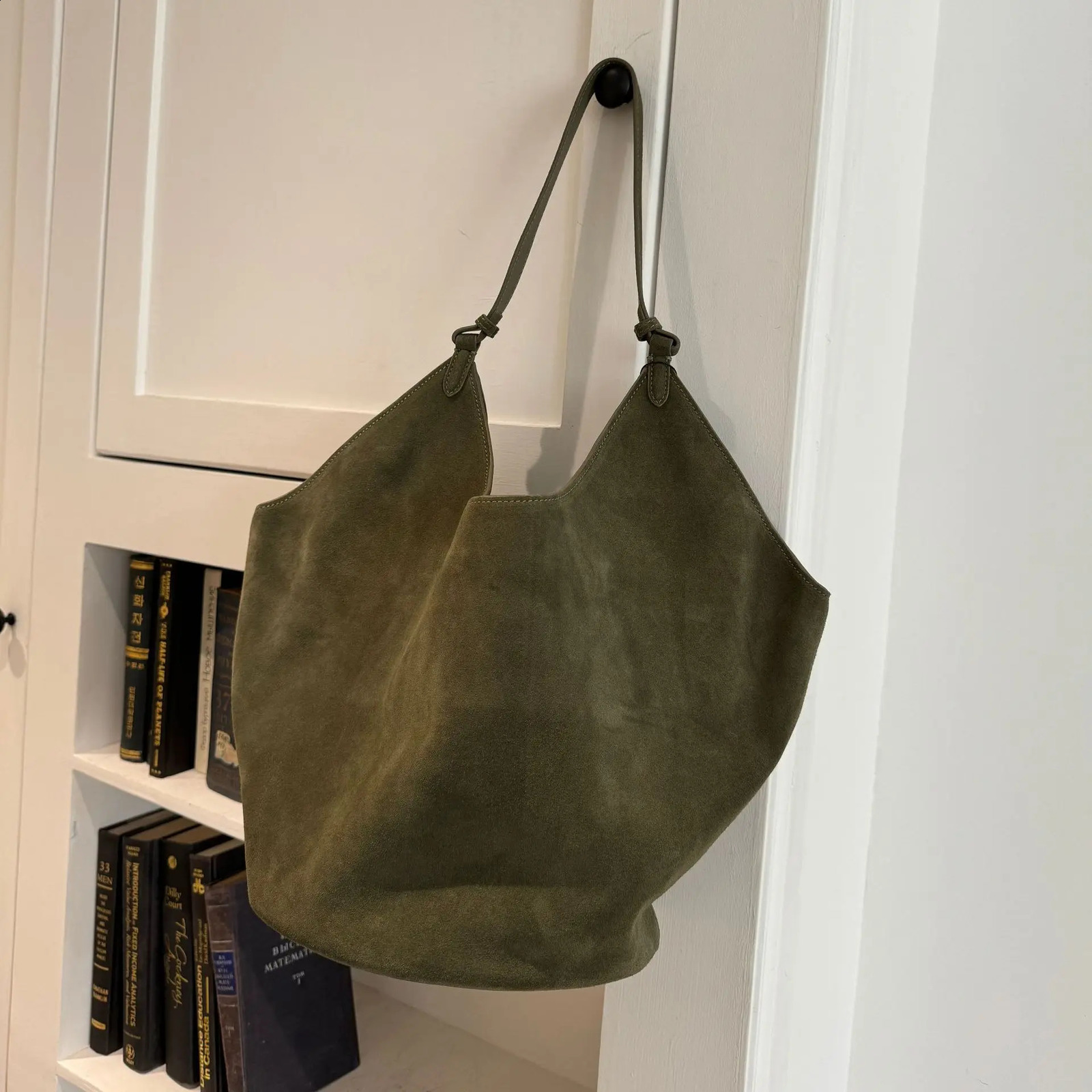2024 niche Suede freezer brown genuine leather American simple womens handbag 240923 85de 4
