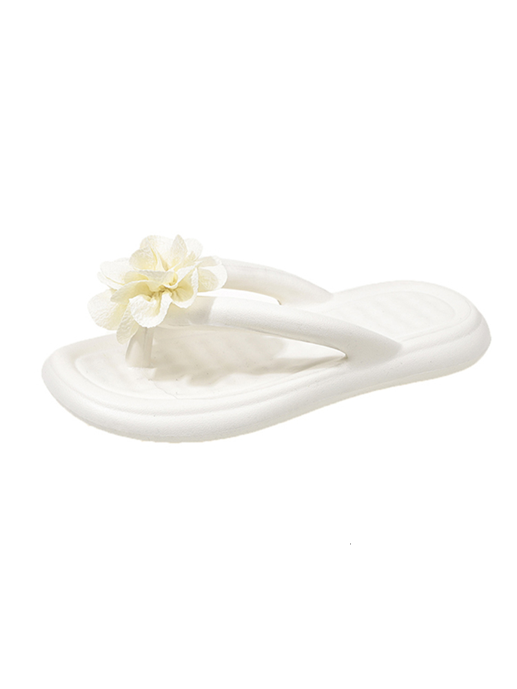 New designer slippers luxury sandals wer shaped flip ps for women's summer outdoor wear 2024 new fairy style anti slip soft flat bottom clip on b