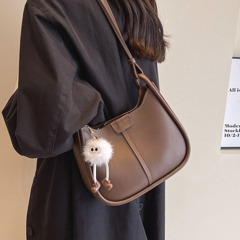 Korean Fashion Multifunctional Women's Armpit 2025 Autumn And Winter New Item Niche Commuting Small Square Design Fee Crossbody Bag Women's 