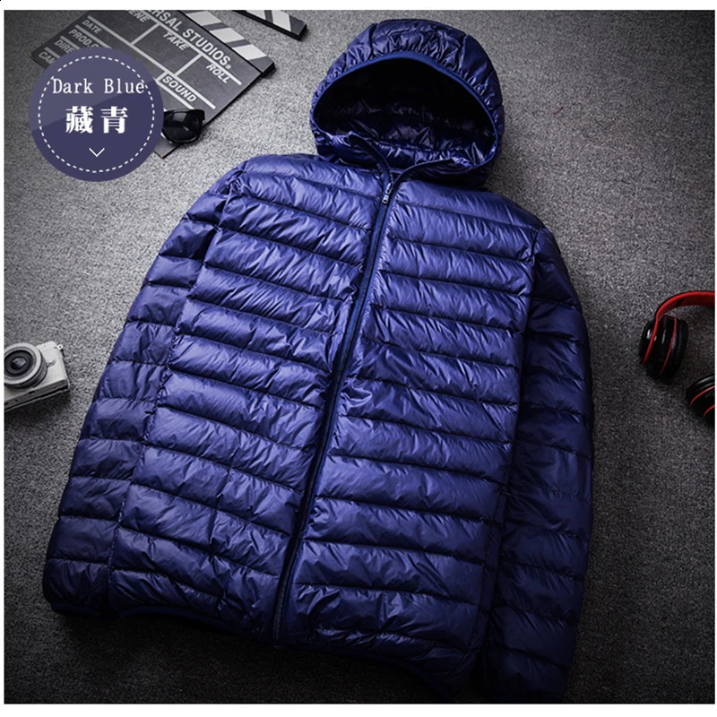 Men Thin Down Jacket White Duck Down Ultralight Jackets Mens Autumn And Winter Warm Coats Portable Outwear 240912