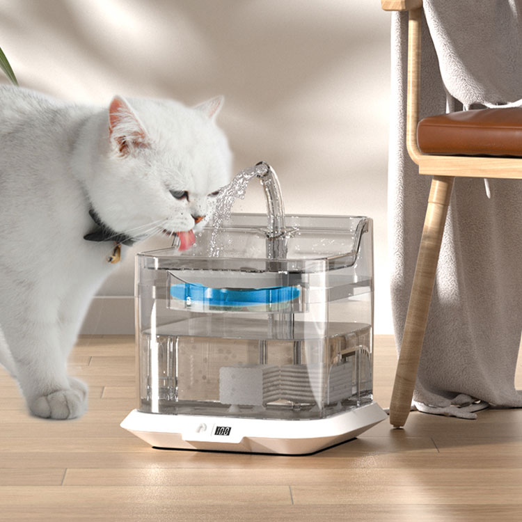 Portable Smart Automatic Pet Water Fountain with Wirelessly Charged Tank for Pets
