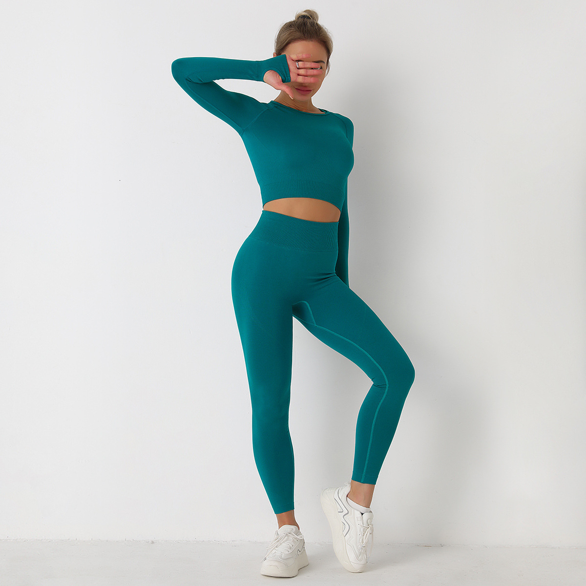 Seamless Women's Yoga 2-Piece Work Sweatshirt Gym Outfit Fierss Long Sleeved High Waisted Leggings/Bra And Shorts Set