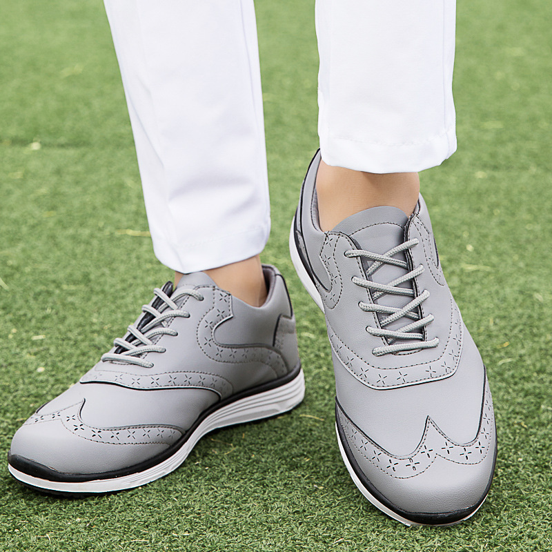 ddmytiger Anti slip nail golf ball oversized waterproof British style sports shoes, men's shoes C