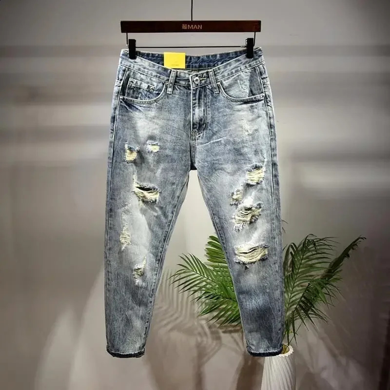 Tear open mens jeans with crack print hole pattern Trouser aesthetic tapered Harajuku classic handcart Xs mens jeans 240921
