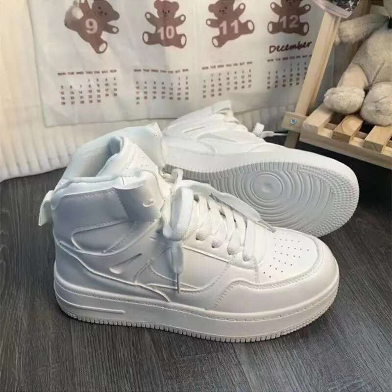 Haruku Style White High-top Sneakers Flat Autumn Women's 2023 New Thick Bottom Versatile Skate Shoes Trendy
