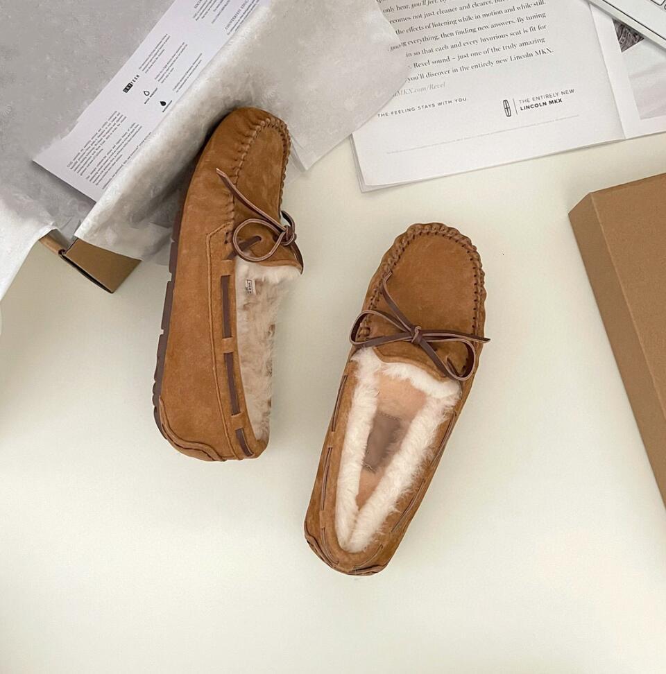 2024Classic hot selg sheepskin and fur integrated winter fleece booties