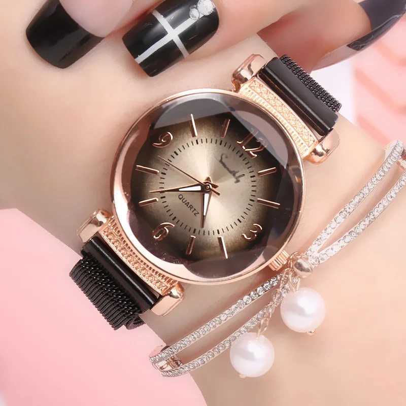 Luxury Fashion Women Watch Geometric Roman Numeral Quartz Ladies watch Magnet Buckle Mesh Strap WristWatchX240923
