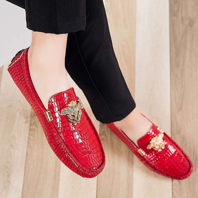 Brand Casual High Quality Men's Snake Pea Shoes Spring Summer Leather Ladies Moccasin Loafers